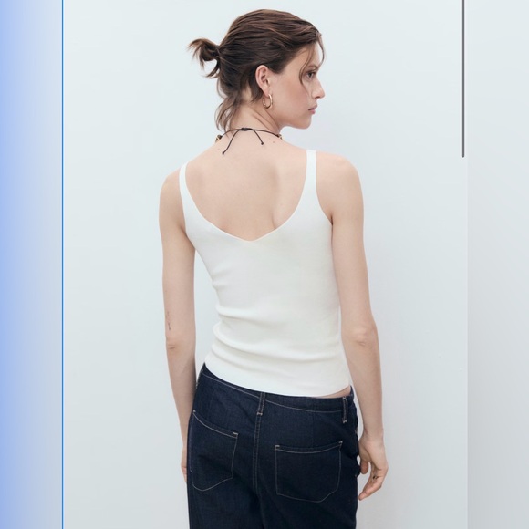 Mango White Ribbed V-Neck Tank - Picture 5 of 5